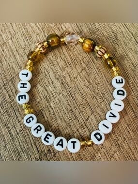 Noah Kahan Bracelet